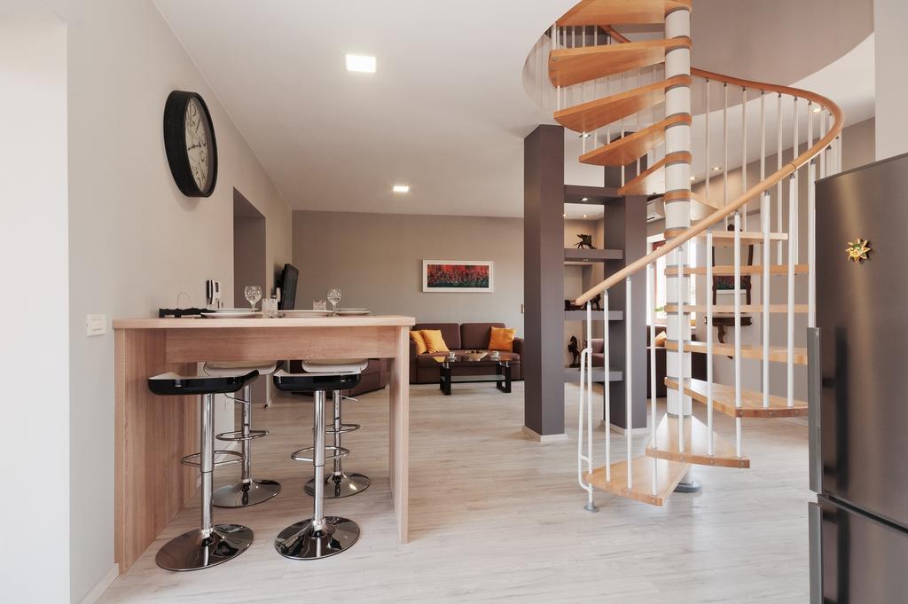 زادار Ravelin Apartments الغرفة الصورة