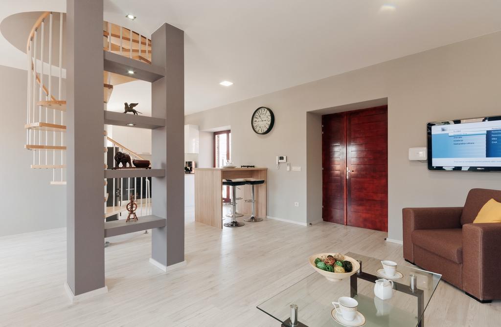 زادار Ravelin Apartments الغرفة الصورة